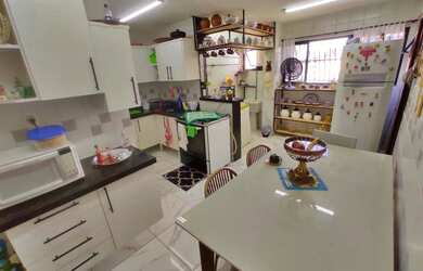 Imagem 4: Imóvel para venda tem 290 metros quadrados com 5 quartos em Praia do...