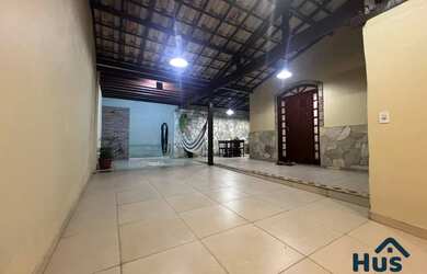 Imagem: A casa em condomínio possui 3 Dormitórios, 2 Banheiros, 3