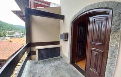 Imagem 5: Magnifica casa em condomínio fechado com 4 quartos 3 suítes, piscinão...