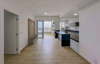 Imagem: O apartamento possui 3 Dormitórios, 3 Banheiros, 2 Vagas na