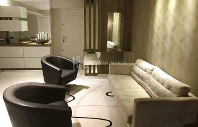 Imagem: O apartamento possui 4 Dormitórios, 2 Banheiros, 3 Vagas na