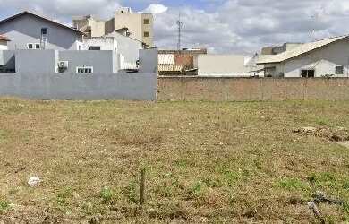 Imagem: O terreno possui 505m² de Área e está localizado em Vivendas