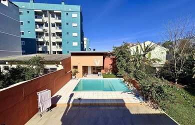 Imagem 16: Sobrado 3 dormitórios com suíte em Camobi