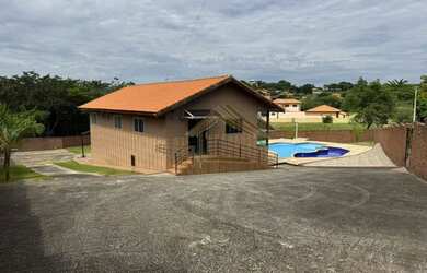 Imagem: A fazenda possui 1.780m² de Área e está localizado em Área