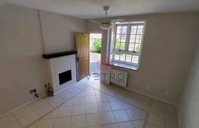 Imagem 4: Casa à Venda em Gramado. Churrasqueira, Lareira, 1 Vaga na garageme2...