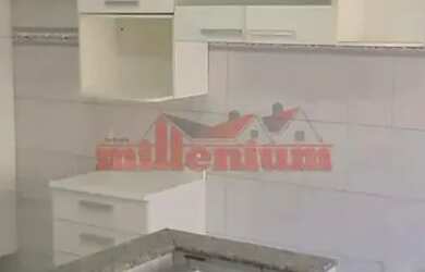 Imagem: A casa possui 2 Dormitórios, 2 Banheiros, 1 Vaga na garagem