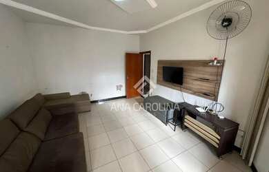 Imagem 10: Casa Completa com Prédio Comercial no Bairro Augusta Mota