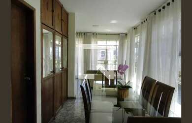 Imagem 5: Casa à Venda - Ouro Preto, 3 Quartos, 300 m2