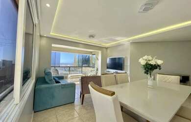 Imagem: O apartamento possui 3 Dormitórios, 2 Banheiros, 1 Vaga na