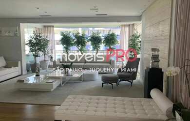 Imagem: O apartamento possui 3 Dormitórios, 4 Banheiros, 3 Vagas na