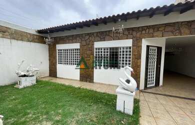 Imagem 3: Casa com 03 quartos sendo 01 suíte na região sul de Londrina