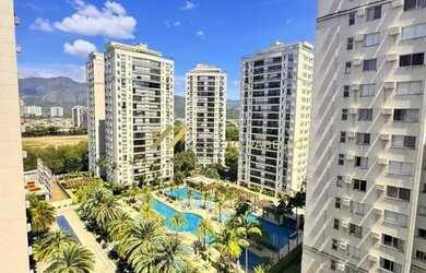 Imagem: O apartamento possui 3 Dormitórios, 4 Banheiros, 2 Vagas na