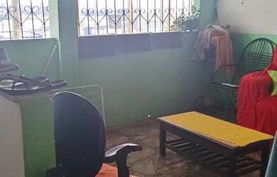 Imagem 11: Casa grande. Varanda, 1 Banheiroe2 Dormitórios