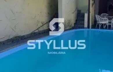 Imagem: A casa possui 5 Dormitórios, 5 Banheiros, 3 Vagas na garagem