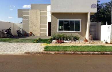 Imagem: Linda casa 3 dorm e piscina - Condomínio Fechado Araras