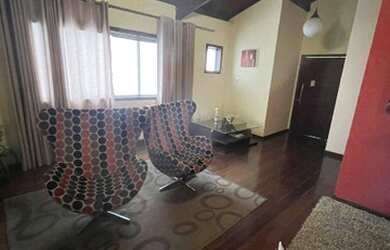 Imagem 2: Casa com 5 dormitórios à venda, 260 m² por R$ 650.000,00 - Centro - Conselheiro Lafaiete/M