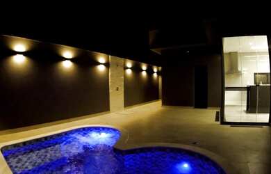 Imagem 2: Casa com Piscina no Condomínio Maria Júlia em São José do Rio Preto...