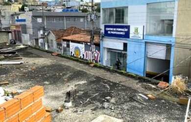 Imagem 10: Terreno para venda tem 240 metros quadrados em Jardim das Belezas - Carapicuíba...