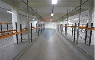 Imagem: O depósito possui 1366m² de Área e está localizado em Granja