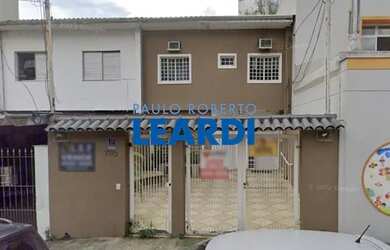 Imagem: O depósito possui 2 Vagas na garagem, 170-0m² de Área e está