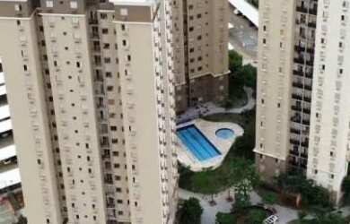 Imagem: O apartamento possui 2 Dormitórios, 1 Banheiro, 1 Vaga na garagem