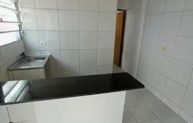 Imagem: A casa possui 1 Dormitório, 1 Banheiro e está localizado