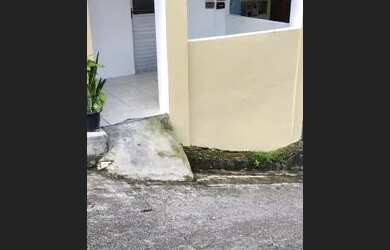 Imagem: A casa possui 2 Dormitórios, 1 Banheiro e está localizado