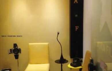 Imagem: O depósito possui 1 Vaga na garagem e 35m² de Área e está