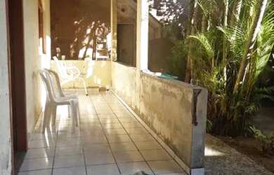 Imagem: A casa possui 3 Dormitórios, 1 Banheiro, 120m² de Área e