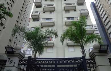 Imagem: O apartamento possui 2 Dormitórios, 2 Banheiros, 2 Vagas na