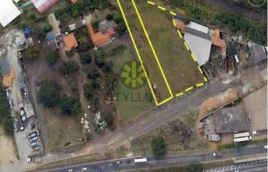 Imagem: O terreno possui 2.033m² de Área e está localizado em Jardim