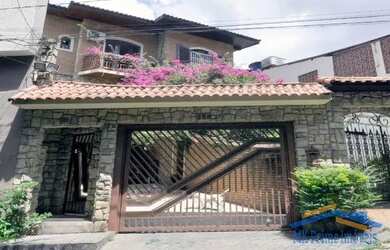 Imagem: Excelente sobrado com 3 dorms e 4 vagas de garagem