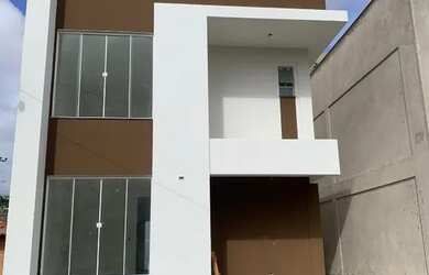 Imagem: A casa em condomínio possui 4 Dormitórios, 3 Banheiros, 2