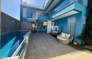 Imagem: A casa em condomínio possui 3 Dormitórios, 5 Banheiros, 2