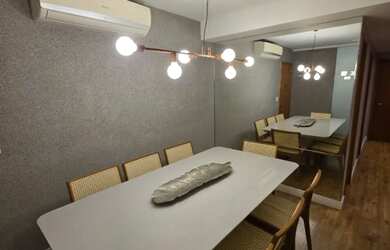 Imagem: O apartamento possui 4 Dormitórios, 3 Banheiros, 2 Vagas na