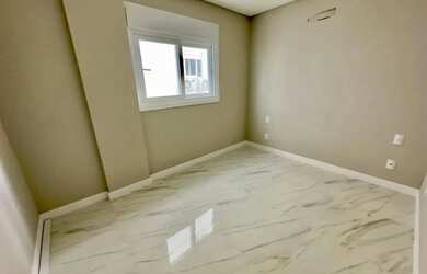 Imagem 15: 3 quartos de barbada junto da praça da flavio boyanovisk