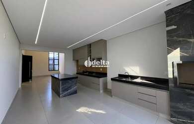 Imagem 15: Casa residencial com 3 quartos sendo 1 suíte disponível para venda no...