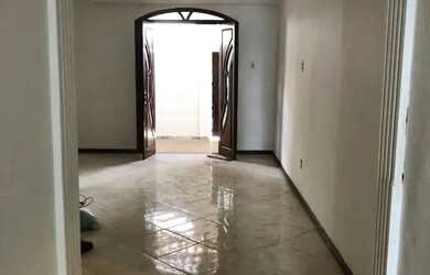 Imagem 14: Casa para aluguel possui 200 metros quadrados com 3 quartos em Monte Serrat...