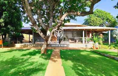 Imagem: A fazenda possui 25000m² de Área e está localizado em Área