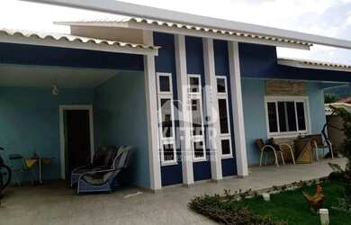 Imagem: A casa em condomínio possui 3 Dormitórios, 3 Banheiros, 5