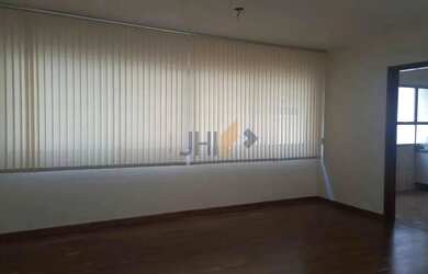 Imagem: O apartamento possui 3 Dormitórios, 3 Banheiros, 2 Vagas na