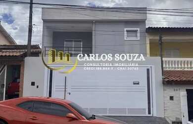 Imagem: A casa possui 3 Dormitórios, 2 Banheiros, 2 Vagas na garagem