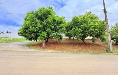 Imagem: O terreno possui 432m² de Área e está localizado em Ninho