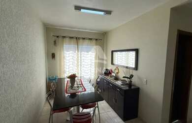 Imagem 4: Sobrado Geminado em Ponta Grossa