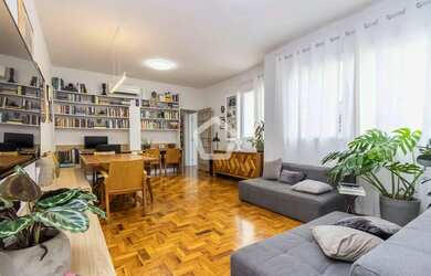 Imagem: O apartamento possui 2 Dormitórios, 1 Banheiro, 100m² de Área