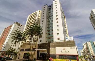 Imagem: O apartamento possui 3 Dormitórios, 1 Banheiro, 1 Vaga na garagem