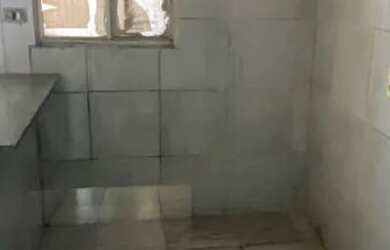 Imagem: A casa possui 2 Dormitórios, 1 Banheiro e está localizado