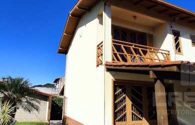 Imagem 4: Casa para Venda em Florianópolis, Ingleses, 3 dormitórios, 3 suítes, 1 banheiro, 2 vagas