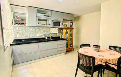 Imagem 4: Vendo Casa 4 Quartos. Imóvel mobiliado, Ar-condicionado, 250m² de Áreae3...