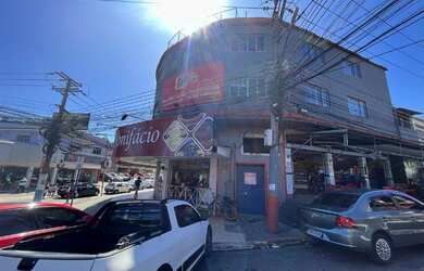 Imagem: O depósito possui 3.000m² de Área e está localizado em